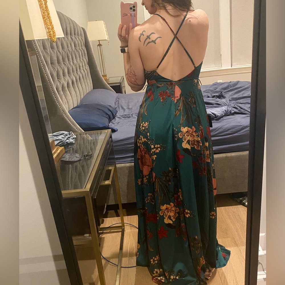 Floral Green Wrap Dress - Picture 10 of 10